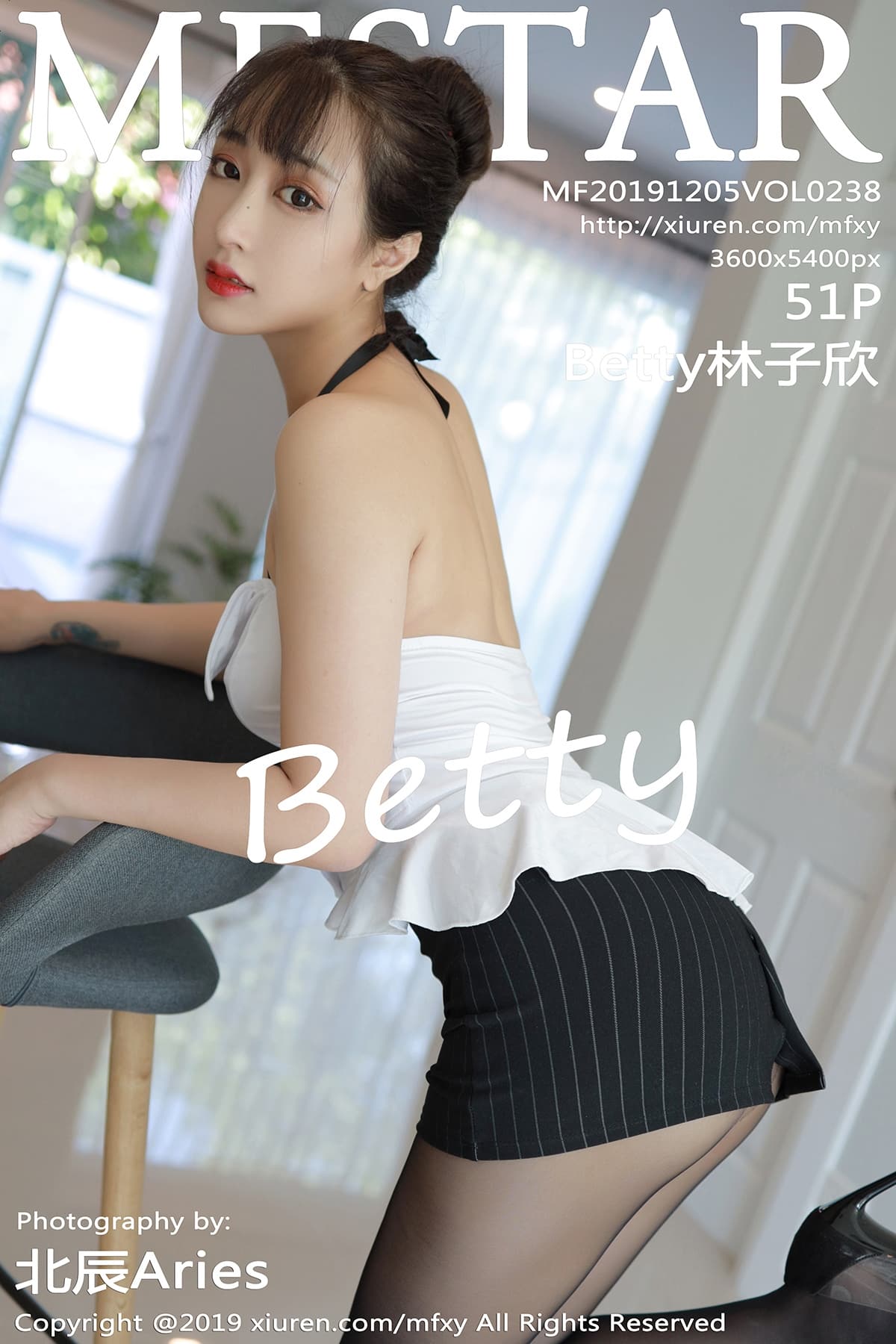 [MFStar模范学院] 2019.12.05 VOL.238 极致黑丝美腿诱惑 Betty林子欣