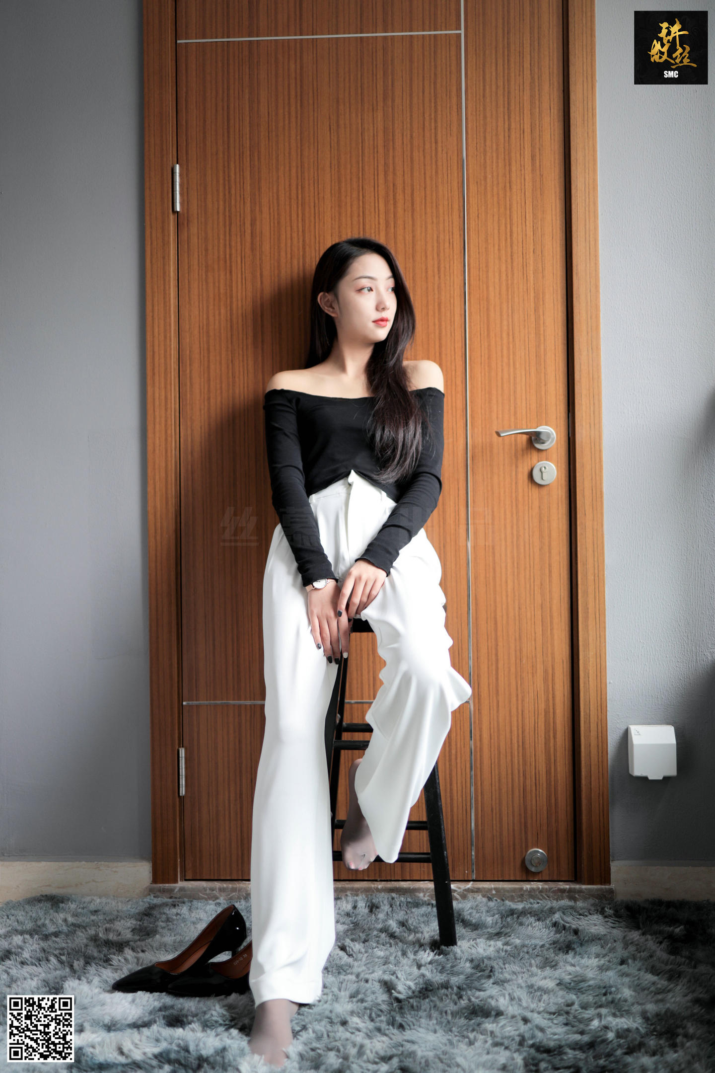 [丝慕GIRL]特写集 TX004 诗晴 – 天鹅绒裤里丝