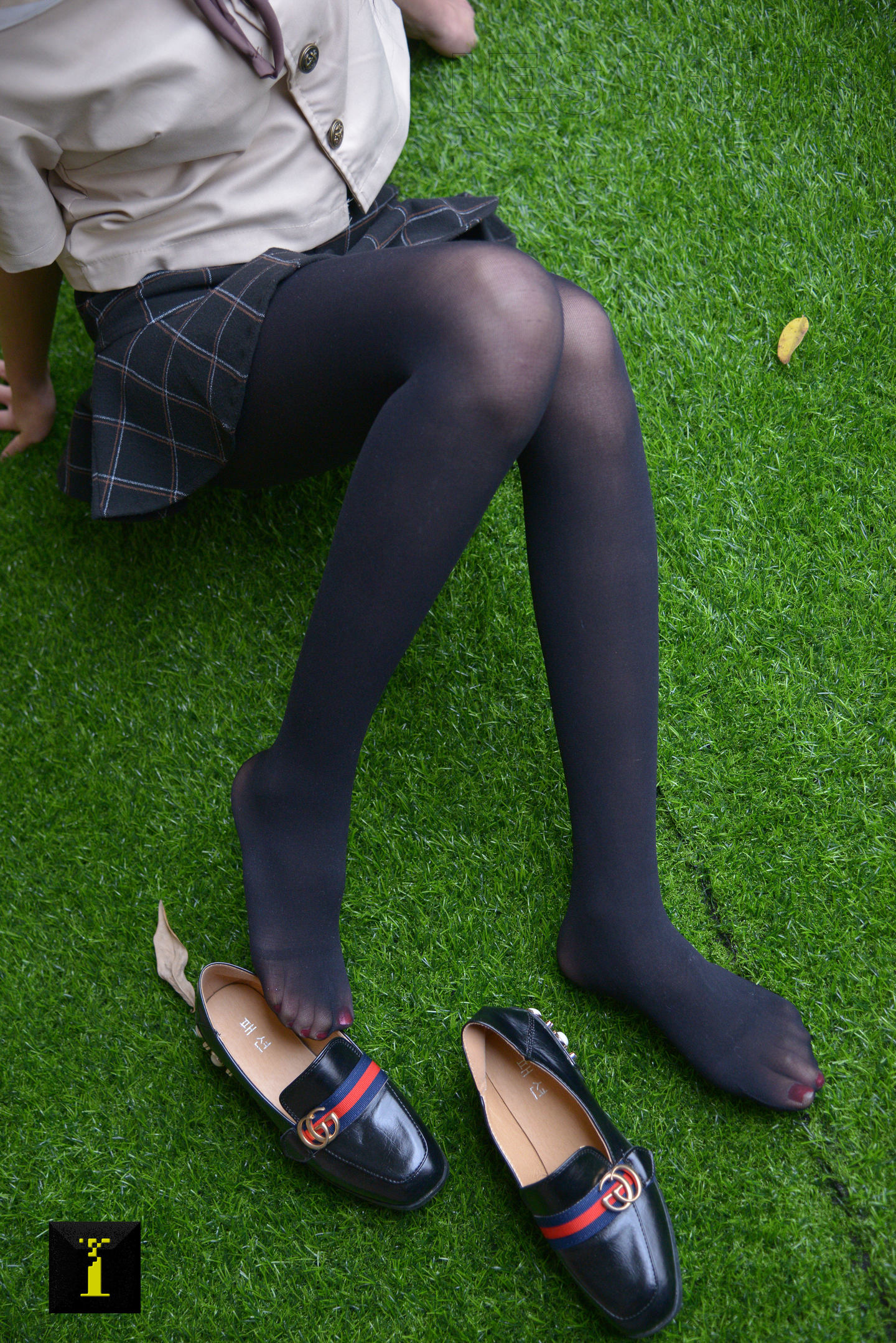 [IESS异思趣向] 普惠集 139-《50D、JK和少女》2