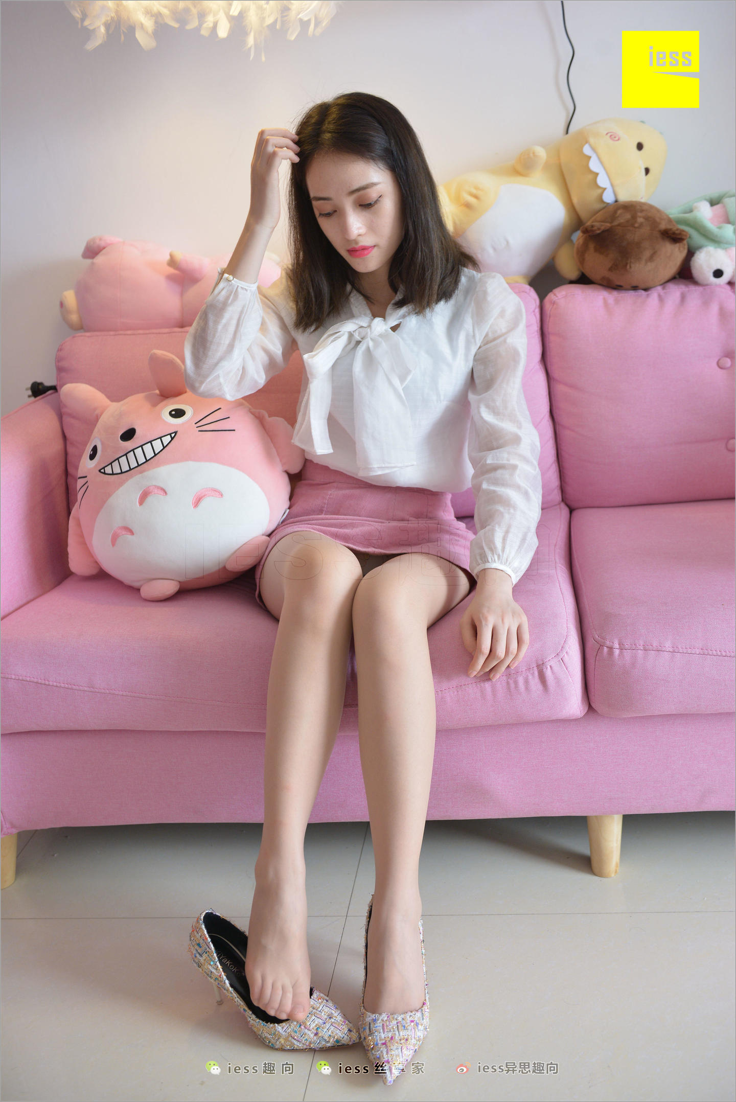 [IESS异思趣向] 2018.06.27 丝足便当245：《闷》姗姗