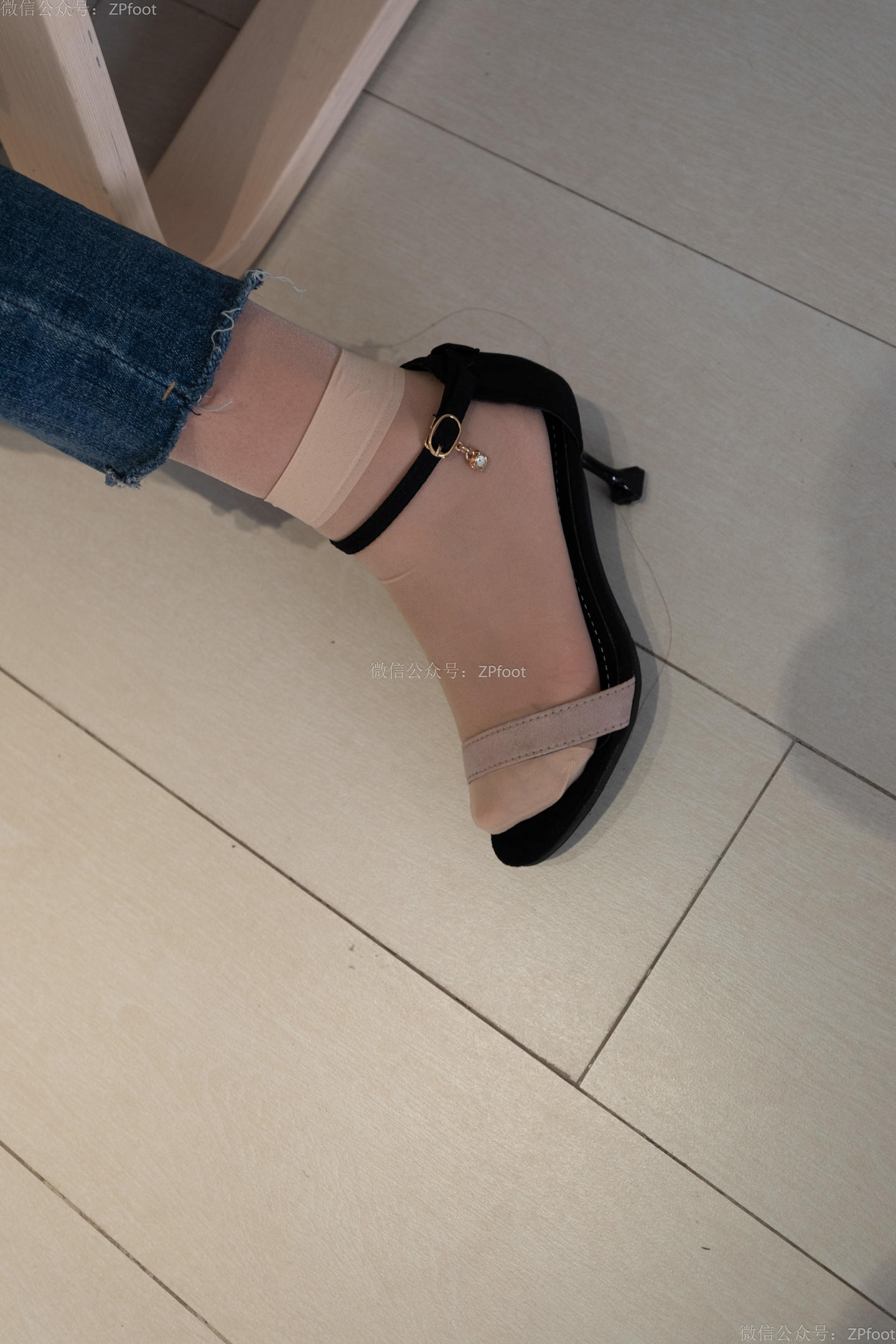 ISS山茶摄影 318 牛仔裤小西装