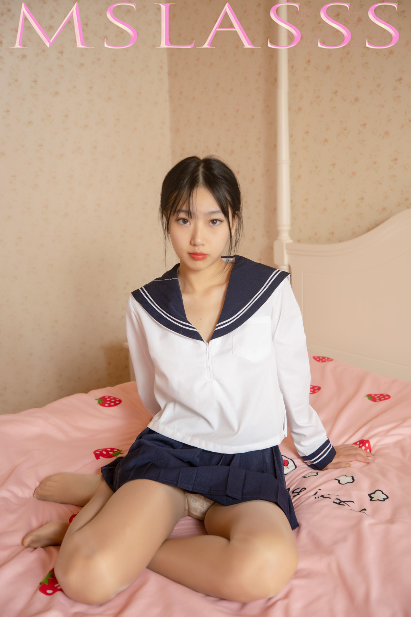 [MSLASS梦丝女神] 2021-11-07 NO.172 凌凌 水手服肉丝