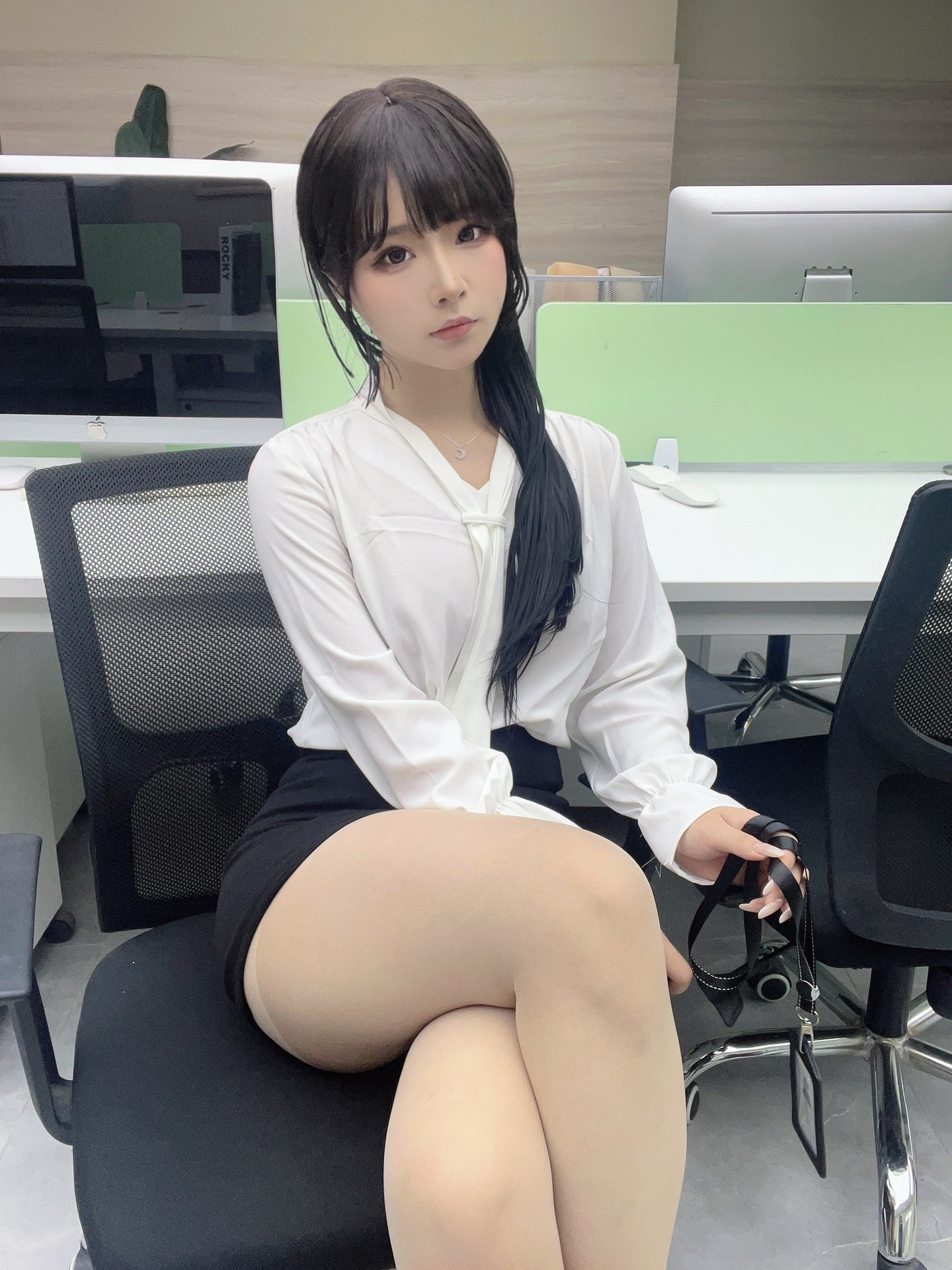 yuuhui玉汇 NO.084 体贴的秘书 [37P]