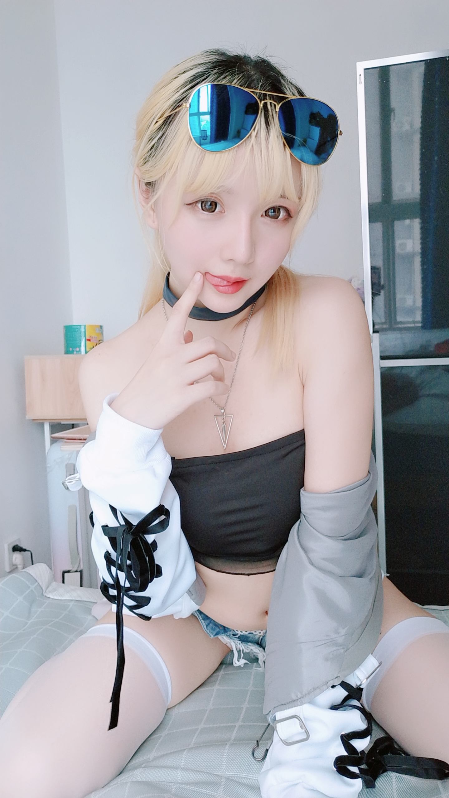 星之迟迟 NO.003 6-21 莉莉丝 2V