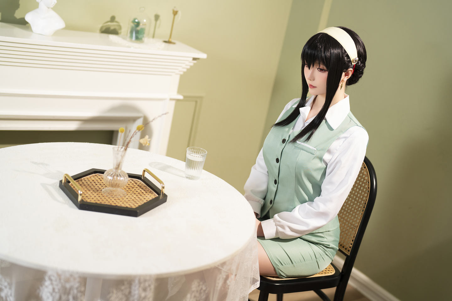 星之迟迟 NO.139 约尔圣诞2 OL制服 [71P]