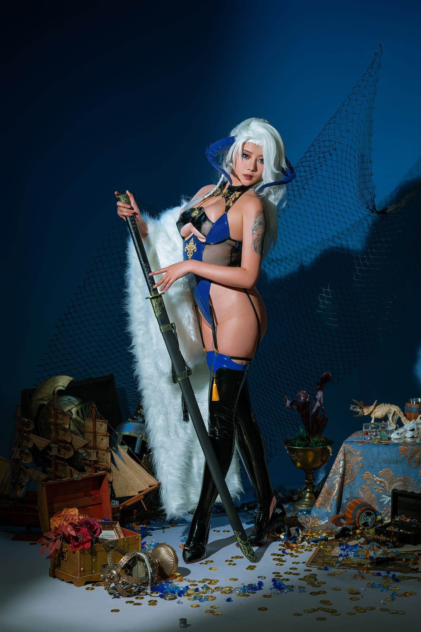 奈汐酱nice NO.77 泽巴尔·帝王 [12P]