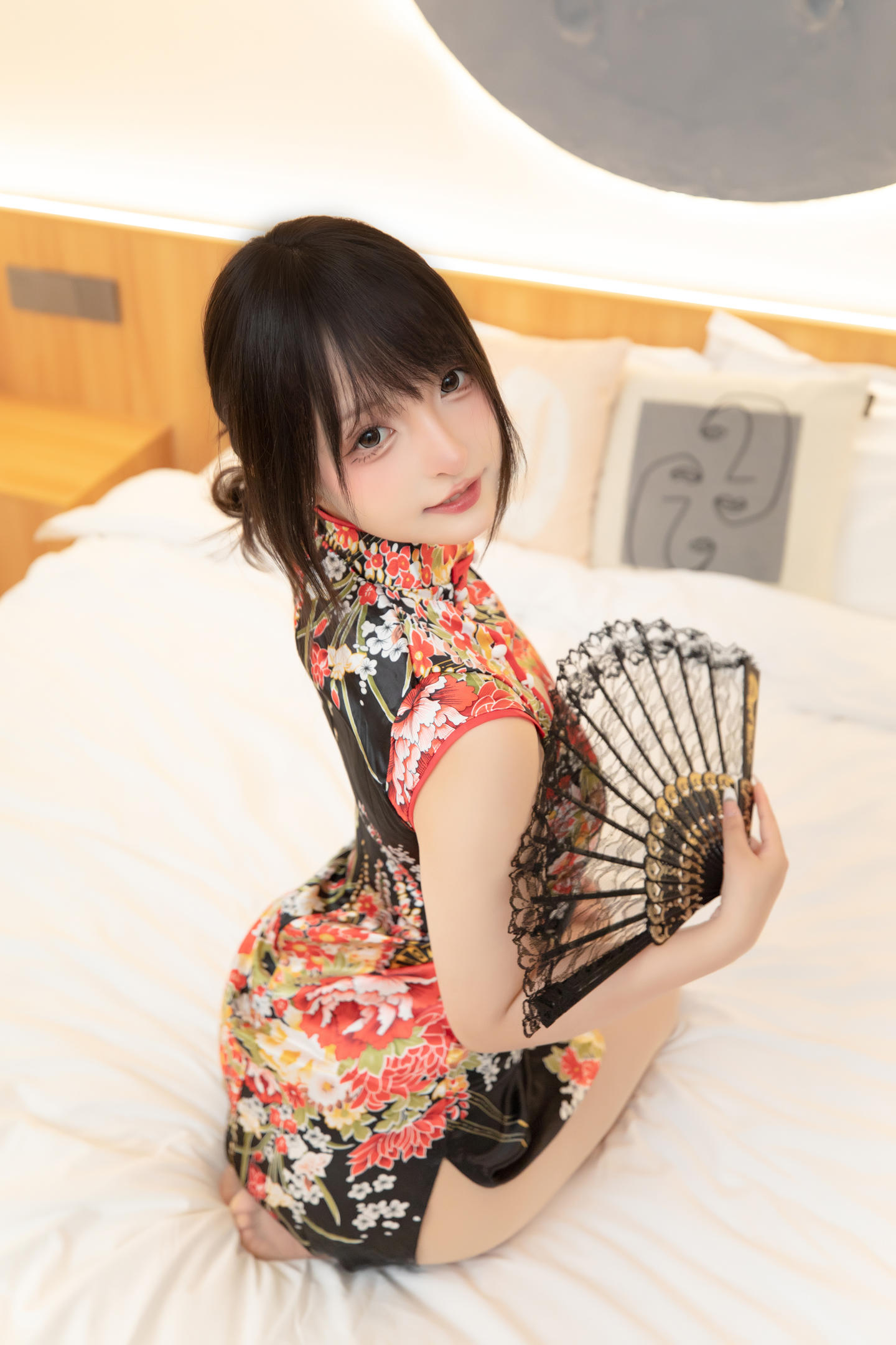 神楽坂真冬 – NO.157 古典旗袍 2V