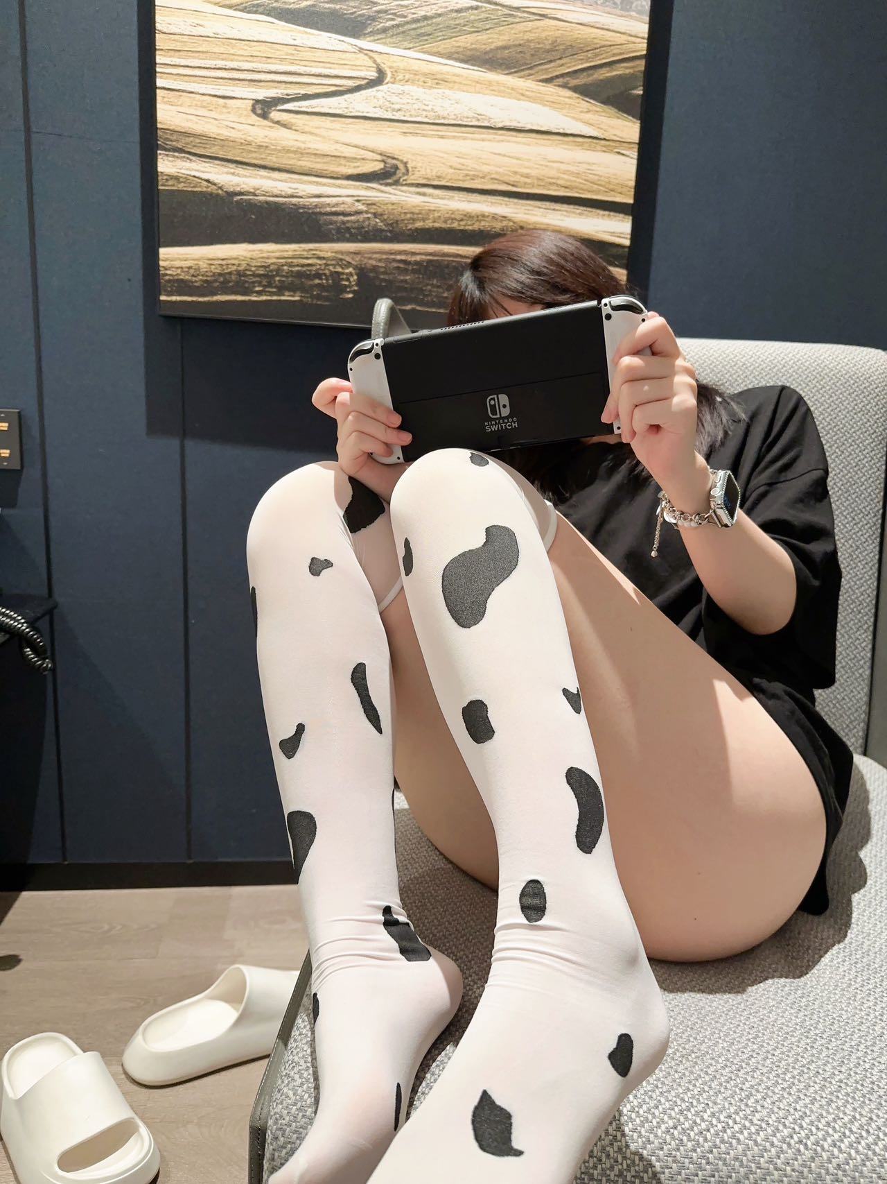 轩萧学姐 NO.079 星期一的奶牛[29P]