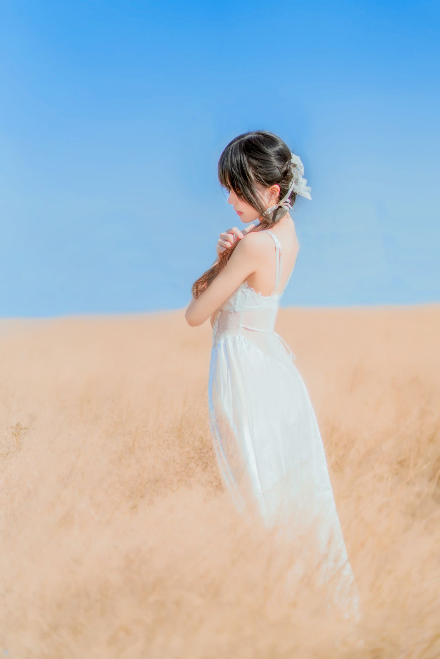 桜桃喵 NO.014 冬眠 白裙上 [48P]